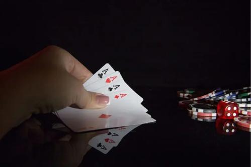 ポーカー８アンダーの魅力と戦略を解説！