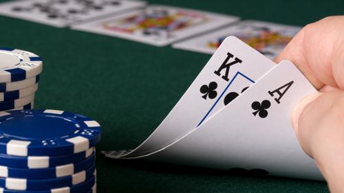 ポーカーの感情を味わう：興奮と緊張が交錯する